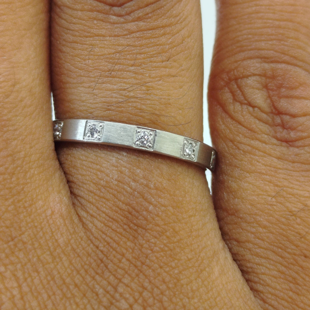 Superbe Bague Alliance en Or Blanc 18K Diamants- Taille 52 - 3.39g