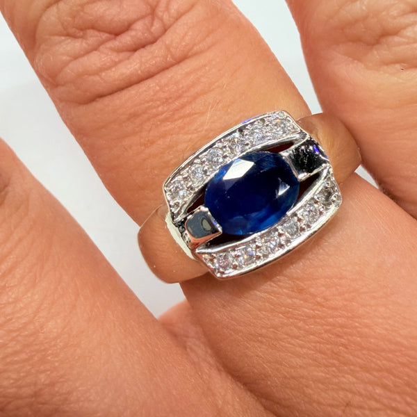 Bague en Or blanc 18 k Diamants et Saphir