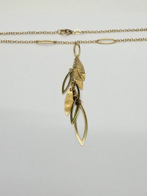 Collier feuille en Or jaune 18k maille forçat