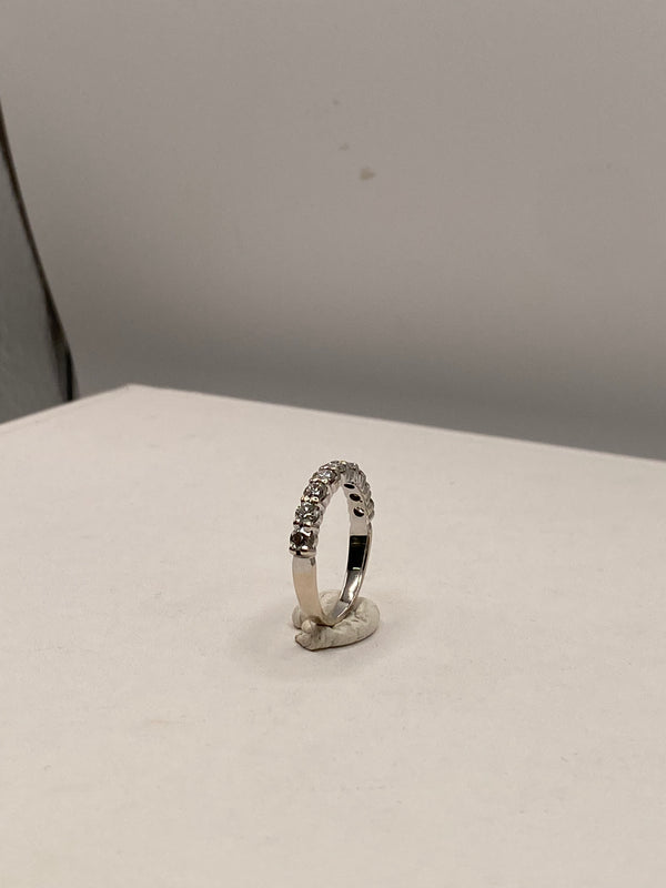 Alliance en Or Blanc  18K avec Diamants 3.11 Grs - Taille 55