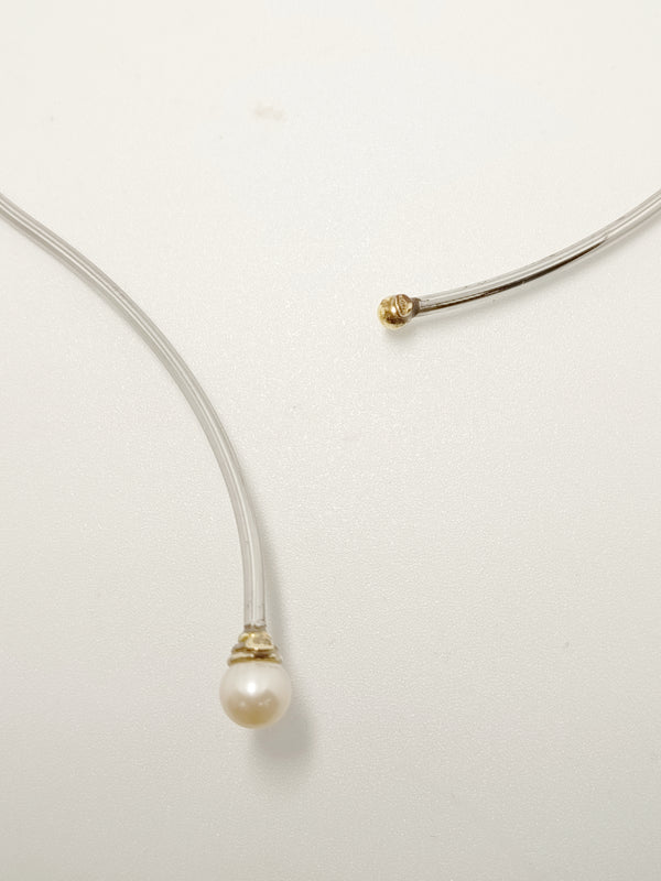 Collier ras du cou perle en or 18 carats