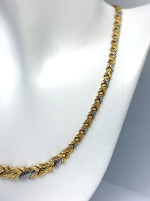 Collier ras du cou en or 18 K - 15.99 G