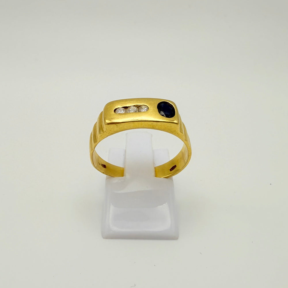 Bague en or jaune 18 K avec diamants et saphir - T 58