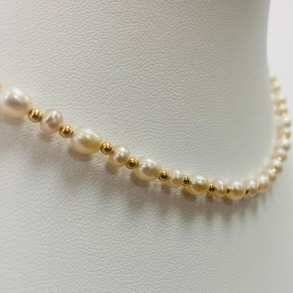 Collier Ras du Cou en Or Jaune 18K avec Perles