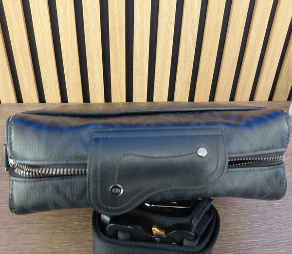 Sac à bandoulière Dior en toile Diamond noir / bleu