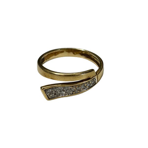Jonc en Or jaune 18K avec 13 diamants