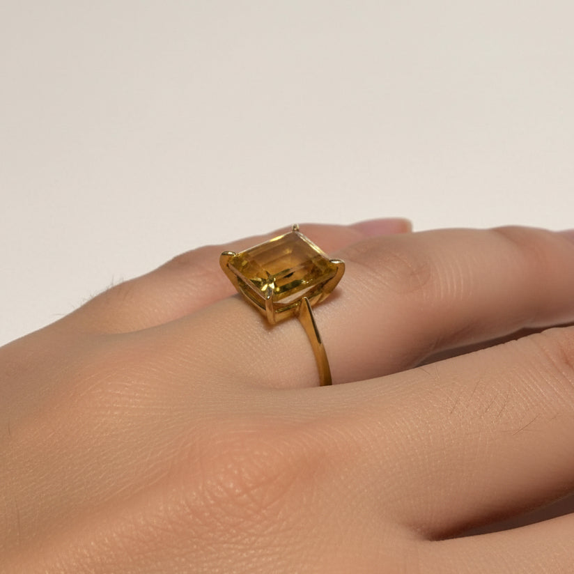 Bagues en or jaune 18K - Taille 51 -  2.63 Grs