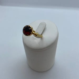 Bague en or jaune 18 carats avec grenat – T 55