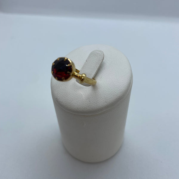 Bague en or jaune 18 carats avec grenat – T 55
