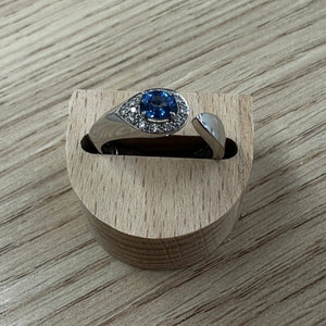 Bague saphir et diamants en or blanc 18K Taille-54