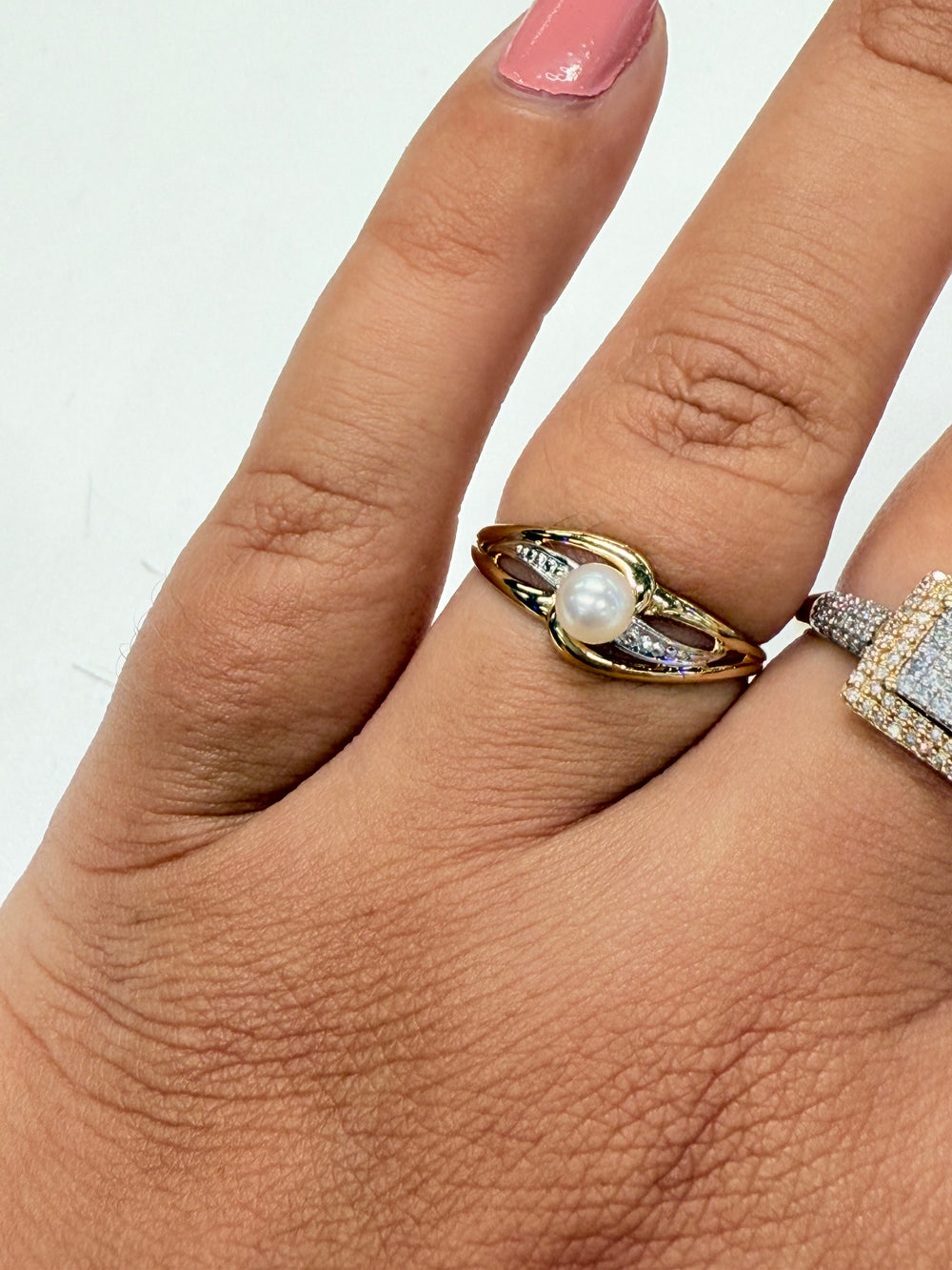 Bague en or 18k avec perle d'eau douce