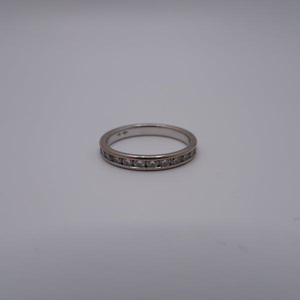 Alliance Or Blanc 18 Carats avec Diamants Taille 56