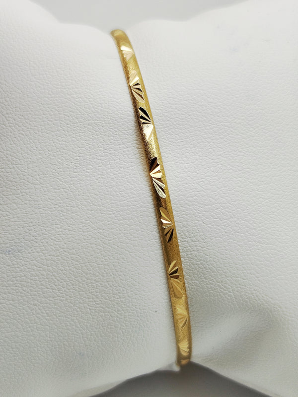 Bracelet jonc en Or Jaune 18K  5.84 Grs