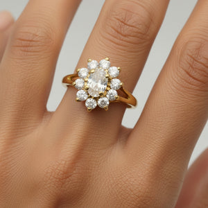 Bague Marguerite Or Jaune 18 Carats et Oxydes