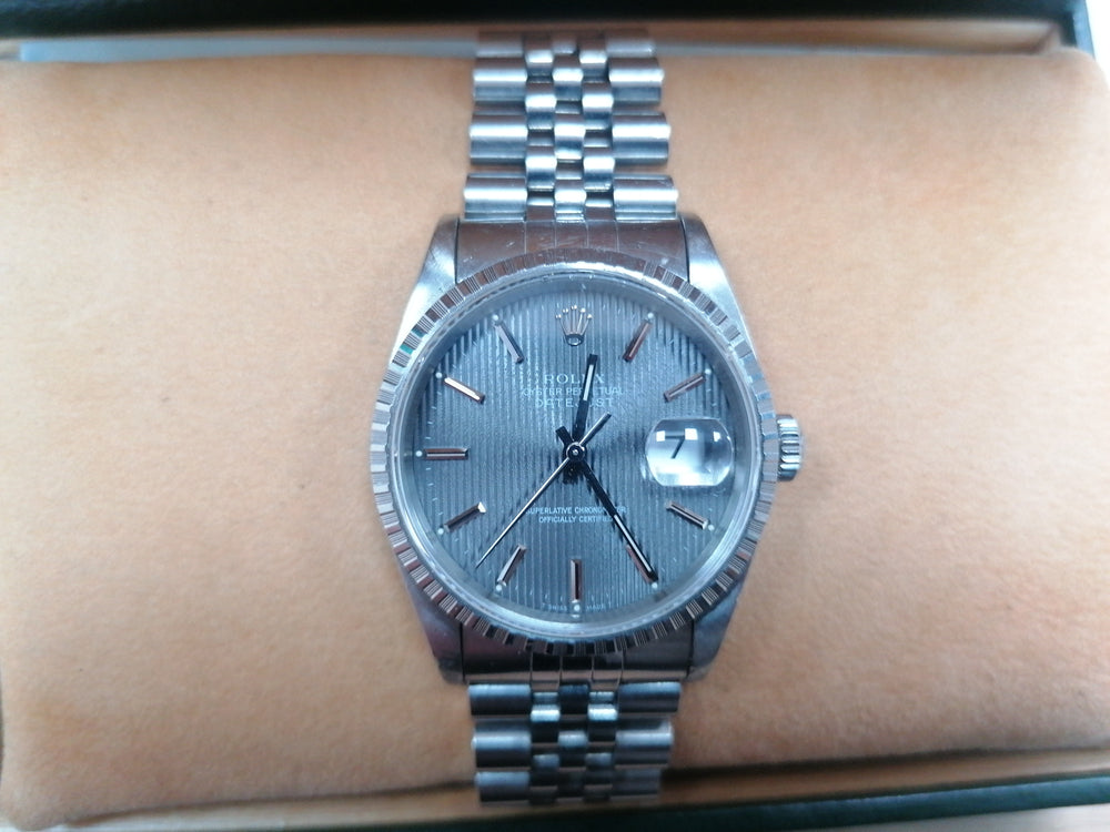Montre ROLEX Datejust Classique Acier Automatique 1995 Très Bon Etat