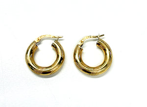 Boucles d'oreilles créoles en or jaune 18k 2.38 Grs
