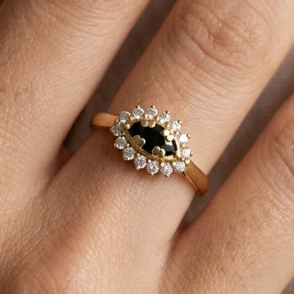 Solitaire en Or Jaune 18 K diamants - 3.25 G - Taille 60 diamants