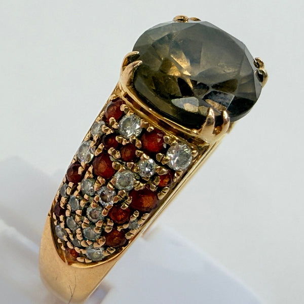 Bague en or jaune avec diamants et rubis  18 K - 6.5 Grs