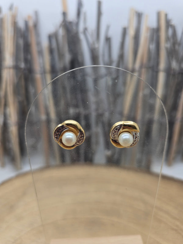 Boucles d'oreilles en Or Jaune 18K 2.27 Grs