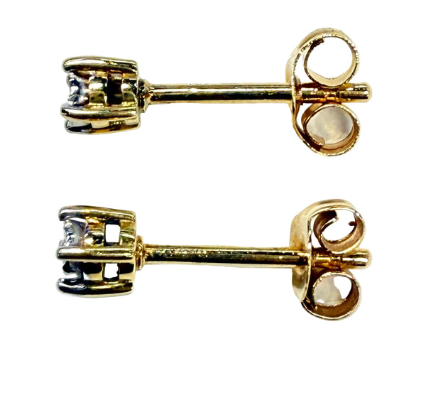 Boucles d'oreilles en or jaune et diamants 18k - 0.82 G