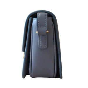 Sac à main Celine Triomphe Teen en Cuir de Veau