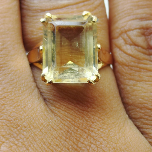 Bague Citrine en Or Jaune 18 K - 4.03 G