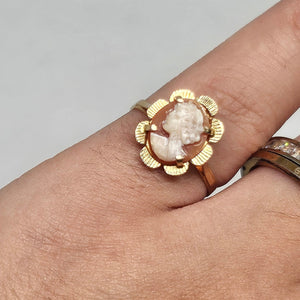 Bague en or jaune taille -51