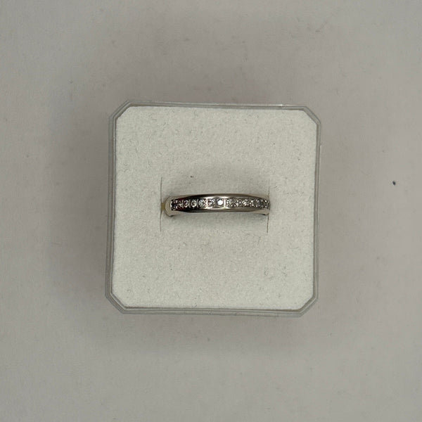 Bague Demi Tour en Or Blanc 750 avec Diamants