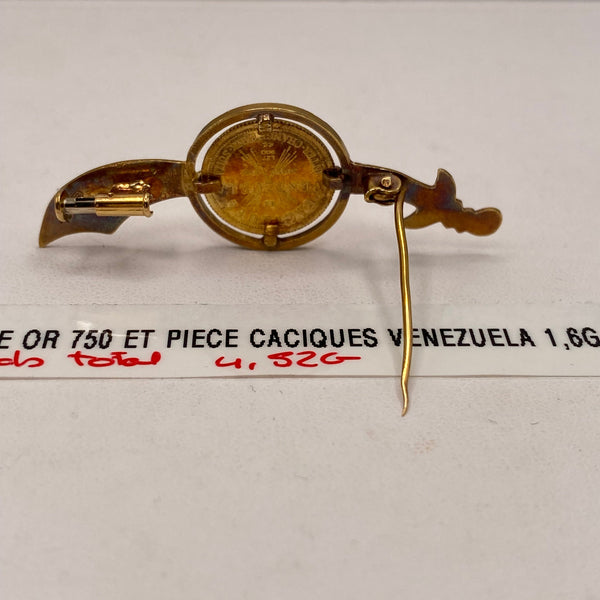 Broche en or jaune 18 carats – 4,8 x 1,7 cm