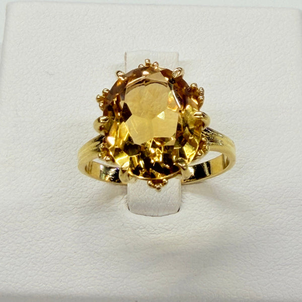 Bague avec Citrine Naturelle en Or Jaune 18K