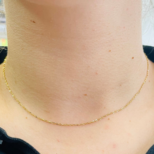 Collier Ras du Cou Or Jaune 18k Longueur-40 cm Poids - 0.97 Grs