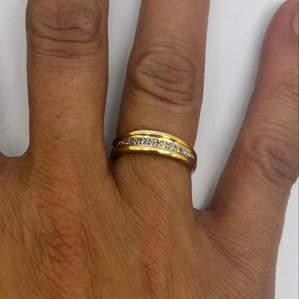 Alliance en Or Jaune 18 Carats avec Diamants