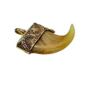 Pendentif griffe de tigre en or jaune 14 K