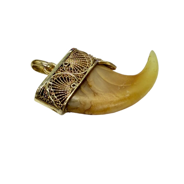Pendentif griffe de tigre en or jaune 14 K