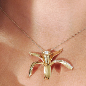 Pendentif Fleur de Vanille Or Jaune 18 K - 5.71 G