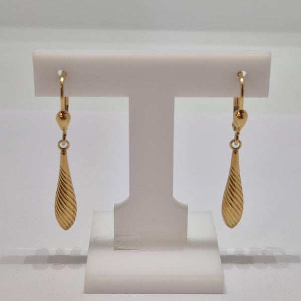 Boucles d'oreilles en or jaune 18 carats Poids -2.15 Grs