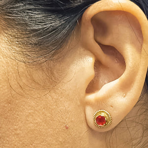 Boucles d'oreilles en or 18k avec pierres