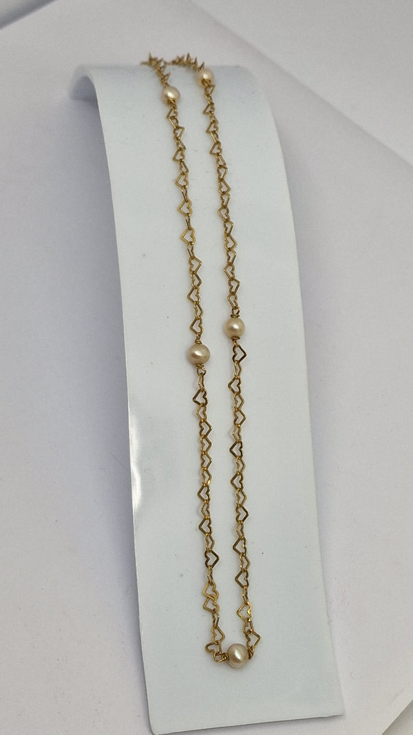 Collier en or jaune 18 carats et perles – 42,2 cm