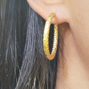 Boucles d’oreilles créoles en or jaune 18 carats 2.87 Grs