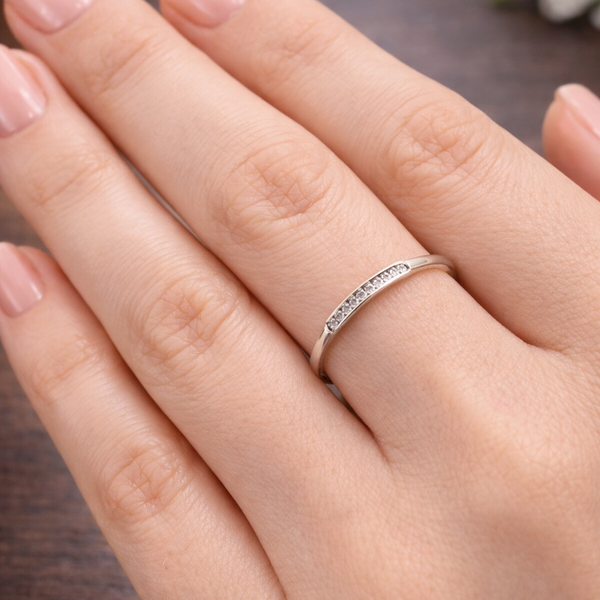 Bague Demi Tour en Or Gris 18K - Taille 54 - 1.34G