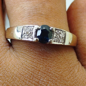 Bague en or blanc avec saphir 18K Taille-57