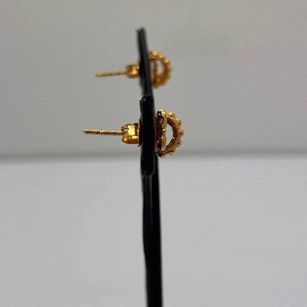 Boucles d'oreilles  en or jaune 18 carats Poids - 2.94 Grs