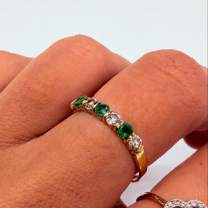 Bague or jaune 18k avec émeraude et zircon