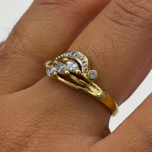 Bague en or jaune 750 avec zirconium