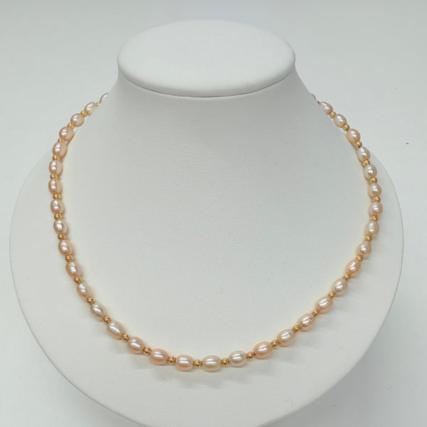 Collier ras du cou en perles d'eau et Or Jaune 18K