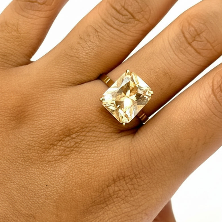 Bague Solitaire Or Jaune 18 Carats, Oxyde de Zirconium