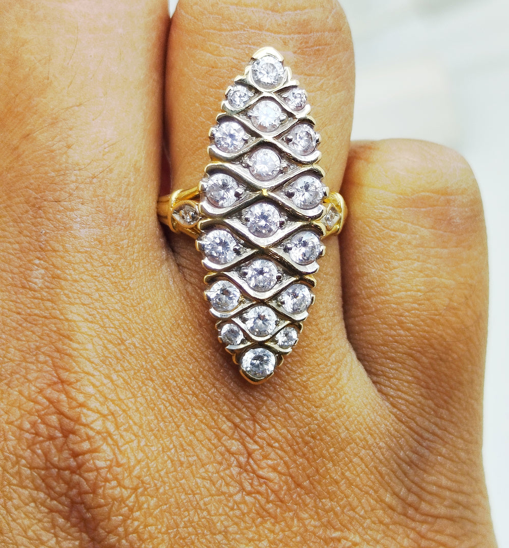 Bague marquise en or jaune 18K Taille-52