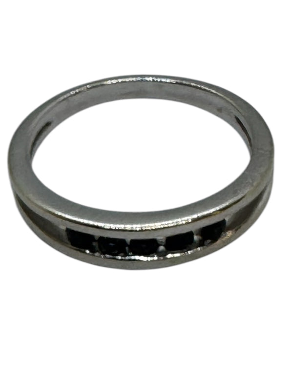 Bague Demi-Tour Or Blanc 18K et Saphirs Naturels