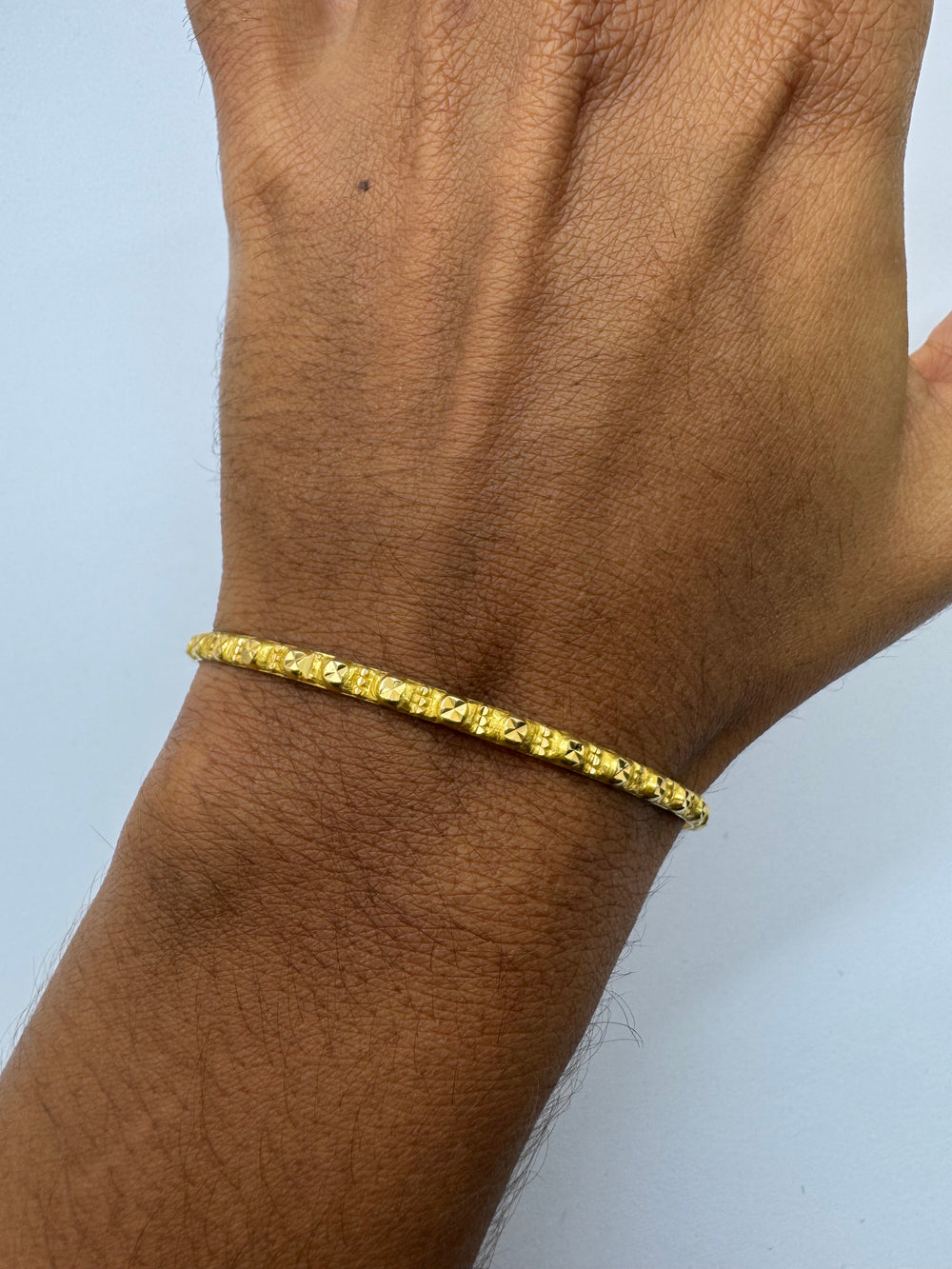 Bracelet Jonc Indien en Or Jaune 18K - Tête d'aigle