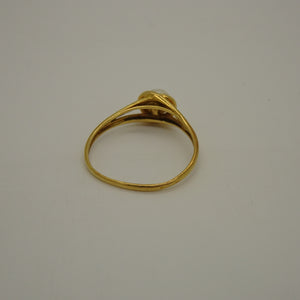 Bague en Or jaune 18K avec perle blanche